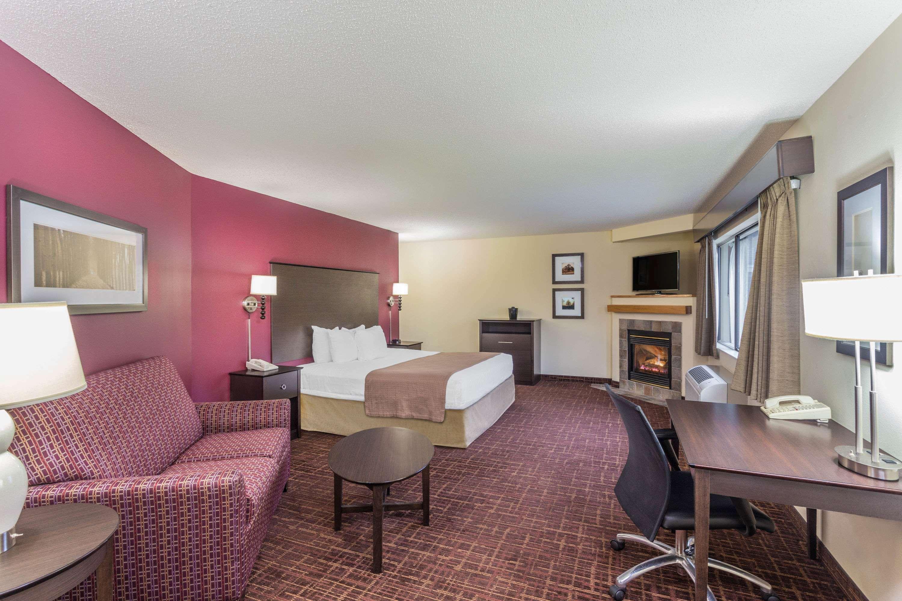 Americinn By Wyndham Madison South Buitenkant foto